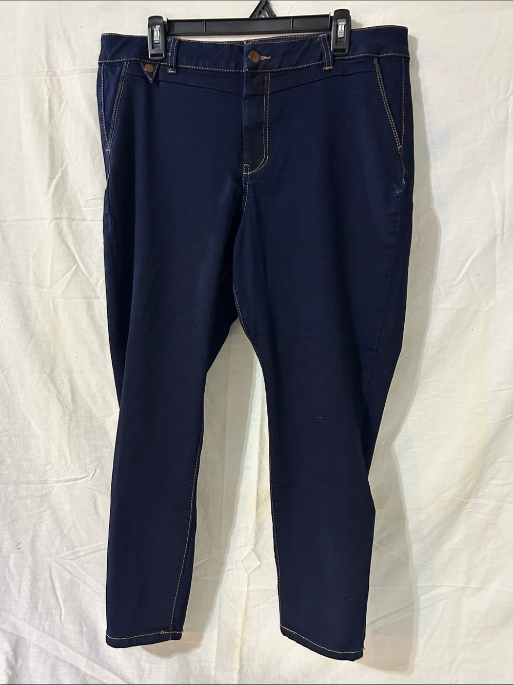 d.jeans Dark Indigo Stretch Jeans 18W Straight Leg Contrast Stitching